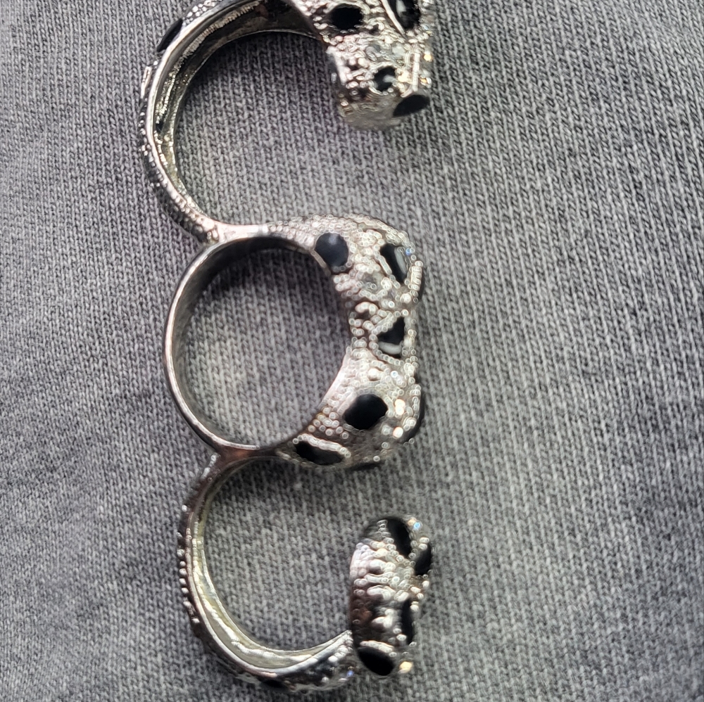 🌻Bogo Vintage Jaguar Black Onyx 3 Finger Ring
